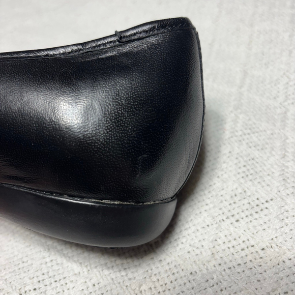 EUC Trotter's Black Sizzle Leather Ballerina Flat w/ Metal Buckle Women Sz 10W - Picture 8 of 12